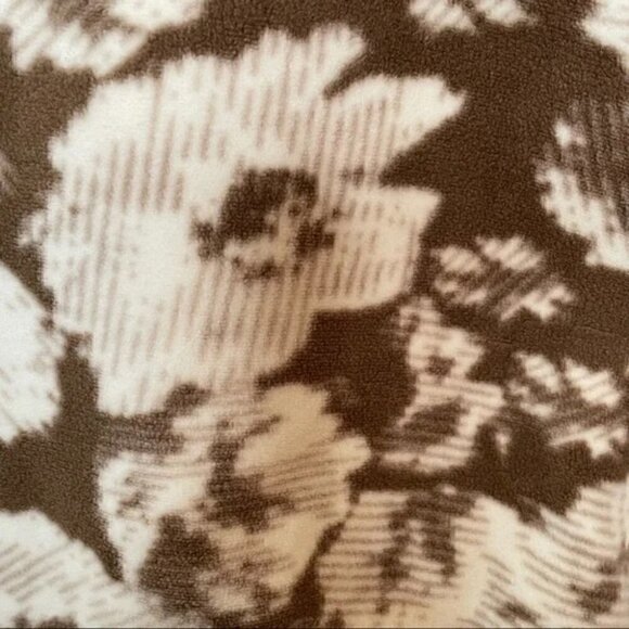 Basic Editions Fleece Abstract floral Hooded Jacket, 1X - Picture 8 of 11